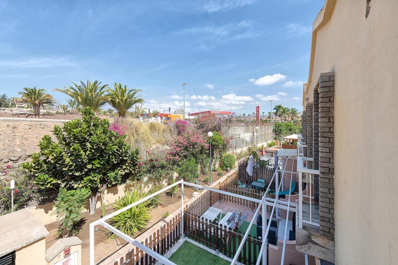 BUNGALOW en CAMPO INTERNACIONAL Maspalomas  Buitenkant foto
