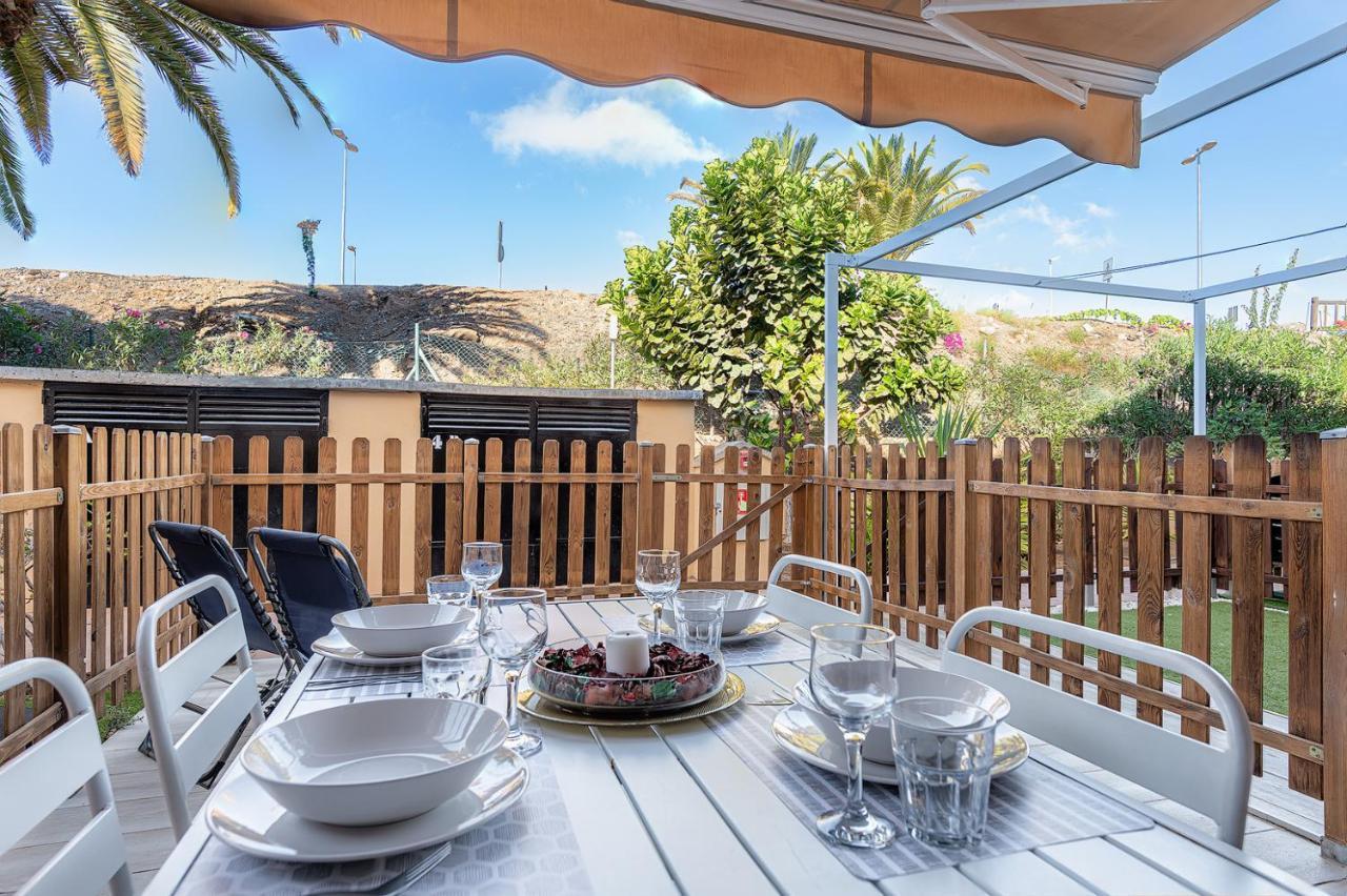 BUNGALOW en CAMPO INTERNACIONAL Maspalomas  Buitenkant foto
